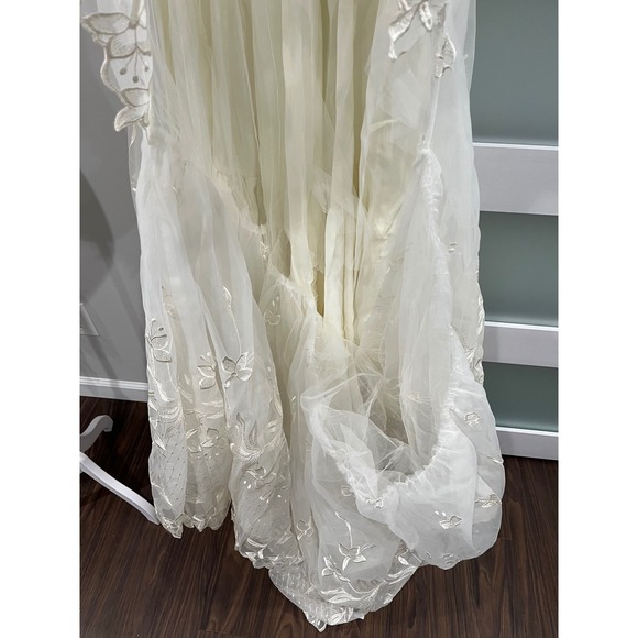 Vintage 80s Victorian Revival Wedding Dress Ivory High Neck Sheer Lace Illusion - Picture 11 of 16